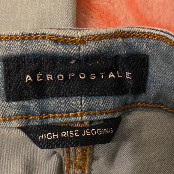 aeropostale light blue jeans - Picture 3 of 3